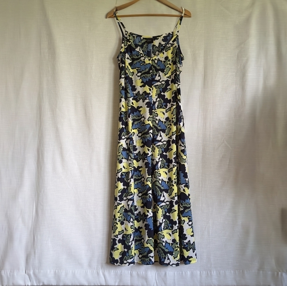 Armani Exchange Lightweight Shift-Style‎ Dress